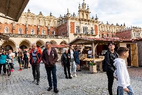 International Folk Art Fair In Krakow