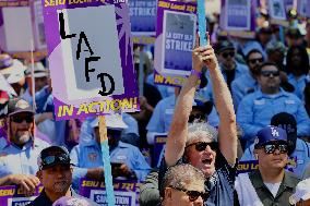 U.S.-LOS ANGELES-CITY WORKERS-STRIKE