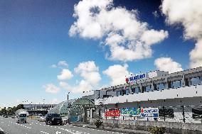 Appearance, logo and signboard of Suzuki headquarters