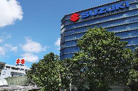 Appearance, logo and signboard of Suzuki headquarters