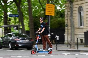 End Of Self-Service Scooters In Paris From September 1