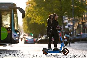 End Of Self-Service Scooters In Paris From September 1