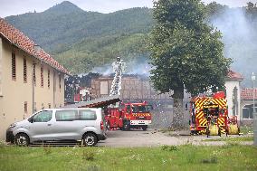 11 Killed In Fire At Holiday Home - Eastern France