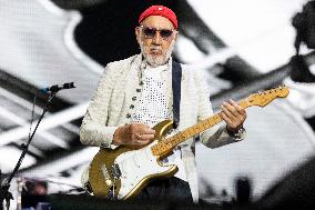 The Who Perform In Florence Italy