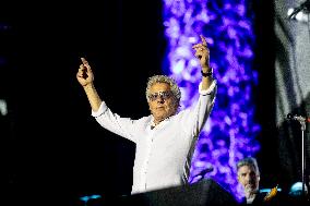 The Who Perform In Florence Italy