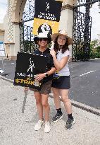 WGA100 Days Strike - LA