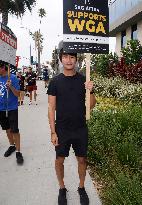WGA100 Days Strike - LA