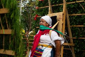 Medellin 'Feria de las Flores' - Silleteros Parade