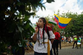 Medellin 'Feria de las Flores' - Silleteros Parade