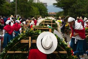 Medellin 'Feria de las Flores' - Silleteros Parade