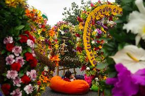 Medellin 'Feria de las Flores' - Silleteros Parade