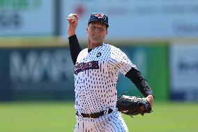 Binghamton Rumble Ponies v Somerset Patriots