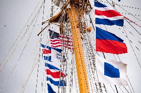 Chilean Tall Ship Esmeralda Departs Norfolk, VA