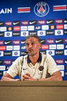 PSG Press Conference - Poissy