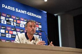 PSG Press Conference - Poissy