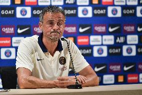 PSG Press Conference - Poissy