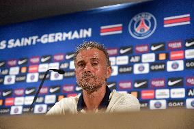PSG Press Conference - Poissy