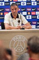 PSG Press Conference - Poissy