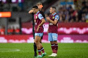 Burnley FC v Manchester City - Premier League