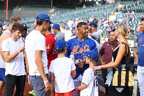 Chicago Cubs v New York Mets