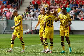 (SP)GERMANY-MAINZ-FOOTBALL-GERMAN CUP-MAINZ-DORTMUND