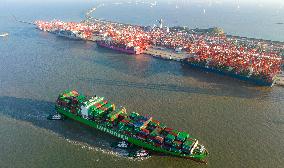 2023 H1 Shanghai Port Container Throughput Growth