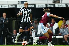 Newcastle United v Aston Villa - Premier League