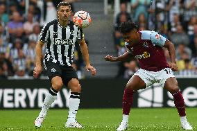 Newcastle United v Aston Villa - Premier League