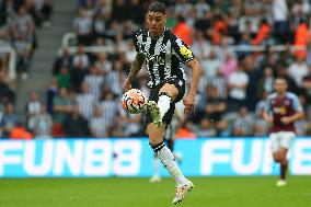 Newcastle United v Aston Villa - Premier League