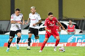 Universitatea Cluj v FC Dinamo Bucharest - SuperLiga