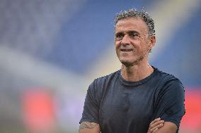 Celebrities watch the PSG vs FC Lorient football match - Paris
