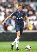 Brentford FC v Tottenham Hotspur - Premier League