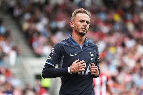 Brentford FC v Tottenham Hotspur - Premier League