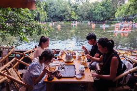 CHINA-SICHUAN-CHENGDU-HEMING TEA HOUSE (CN)