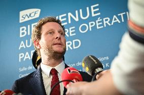 Clement Beaune Visits The Command Post Of SNCF Reseau