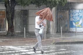 Typhoon Lan hits western Japan