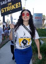 SAG-Aftra And The WGA Picket At Netflix Offices - LA