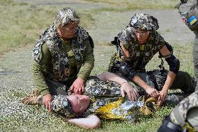 Training in national resistance for civilians in Kyiv Region