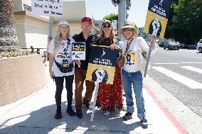 Celebs Join SAG-WGA Strike - LA