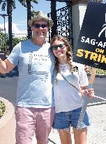 Celebs Join SAG-WGA Strike - LA