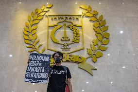Jakarta's Environmental Activists Stage Air Pollution Protest In Jakarta, Indonesia