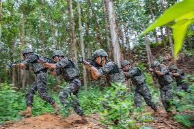 SWAT Conduct An Anti-terrorism Drill in Nanning, China