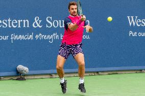 Wawrinka Vs. Nakashimi: Western & Southern Open First Round