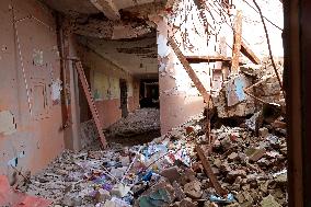 Destroyed school in Krakhove