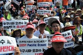 SOUTH KOREA-GOHEUNG-JAPAN-RADIOACTIVE WASTEWATER-DISCHARGE-PROTEST