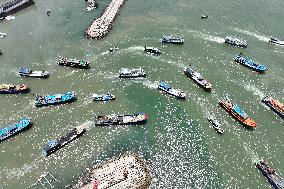 CHINA-HAINAN-FISHING SEASON (CN)