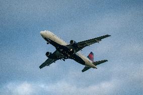 U.S.-DELTA AIR LINES-U.S.-CHINA FLIGHT-EXPAND