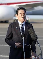 Japan PM Kishida off to U.S. for trilateral summit