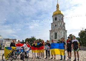 Michael Merten arrives in Kyiv