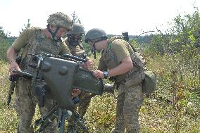 UKRAINE-SOLDIERS-TRAINING